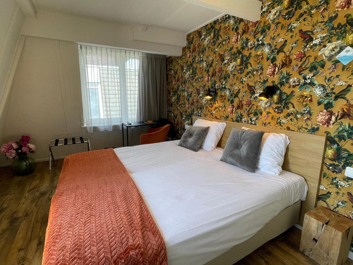 Hotel Het Wapen Van Drenthe Roden Bagian luar foto