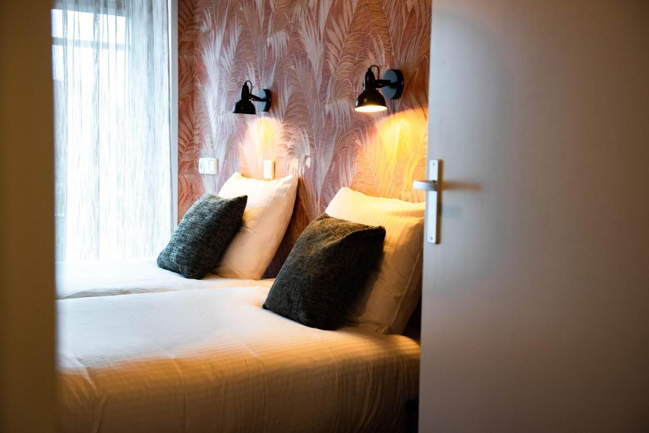 Hotel Het Wapen Van Drenthe Roden Bagian luar foto
