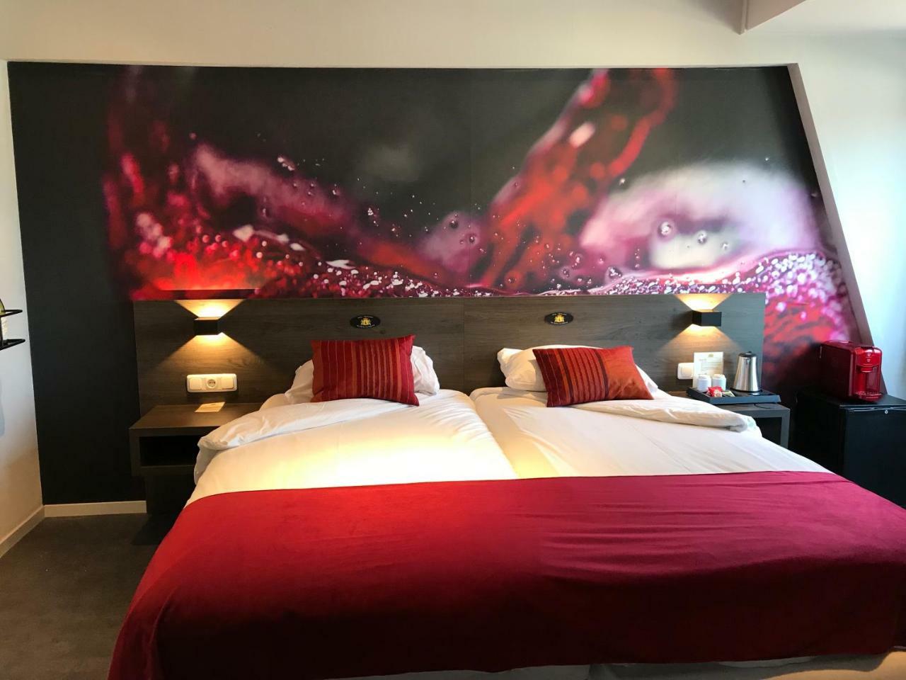 Hotel Het Wapen Van Drenthe Roden Bagian luar foto